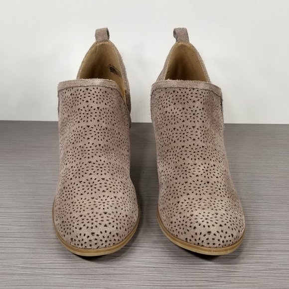 Susina Camden Perforated Block Heel Booties, Tan Suede, Womens Size 9.5 M - Picture 2 of 11